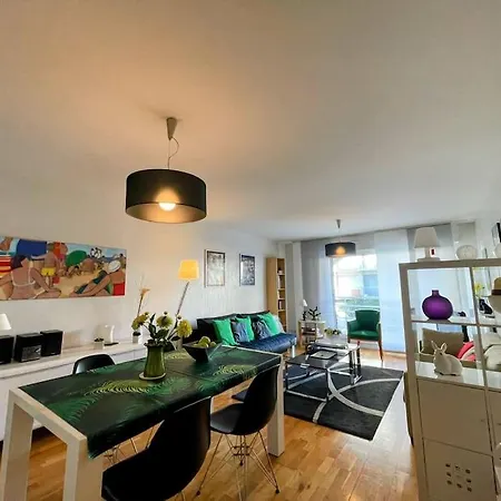 3* - Proche - Hypercentre - & Calme Биарриц